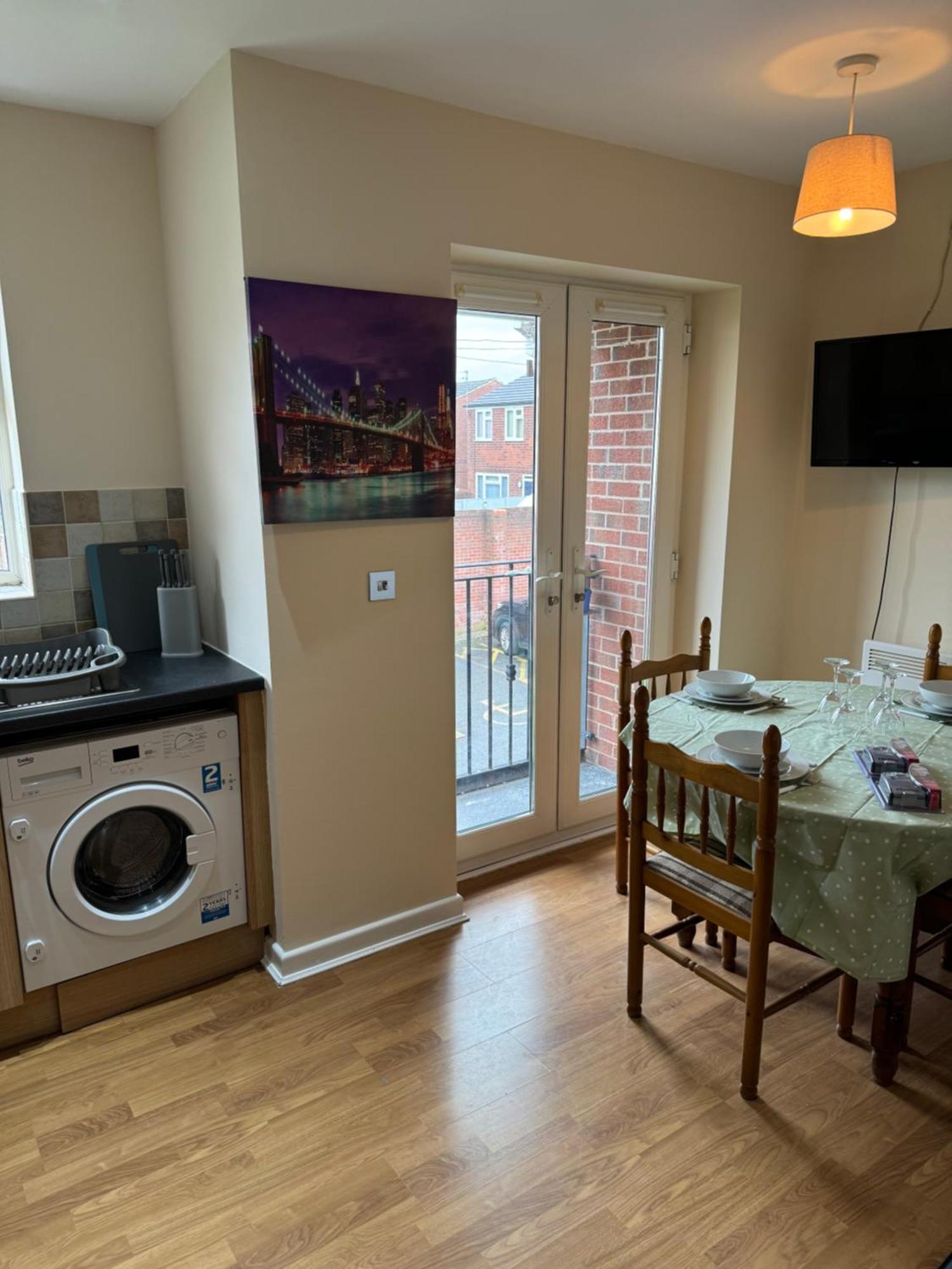 Modern, Quiet, Sleeps 9, Etihad, Coop Live, Manchester Buitenkant foto
